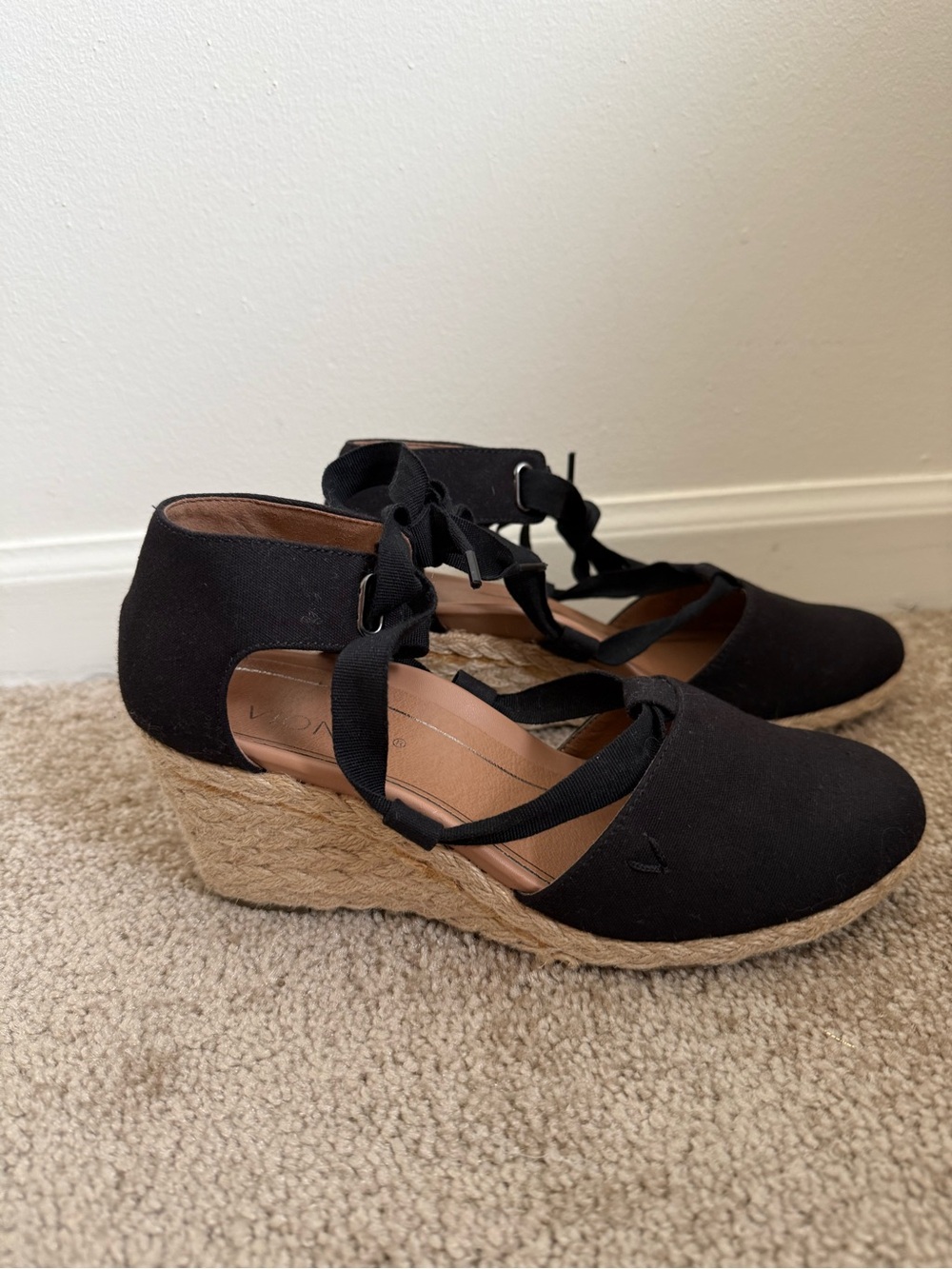 Vionic Kaitlyn Espadrille Lace up Wedge Sandals
